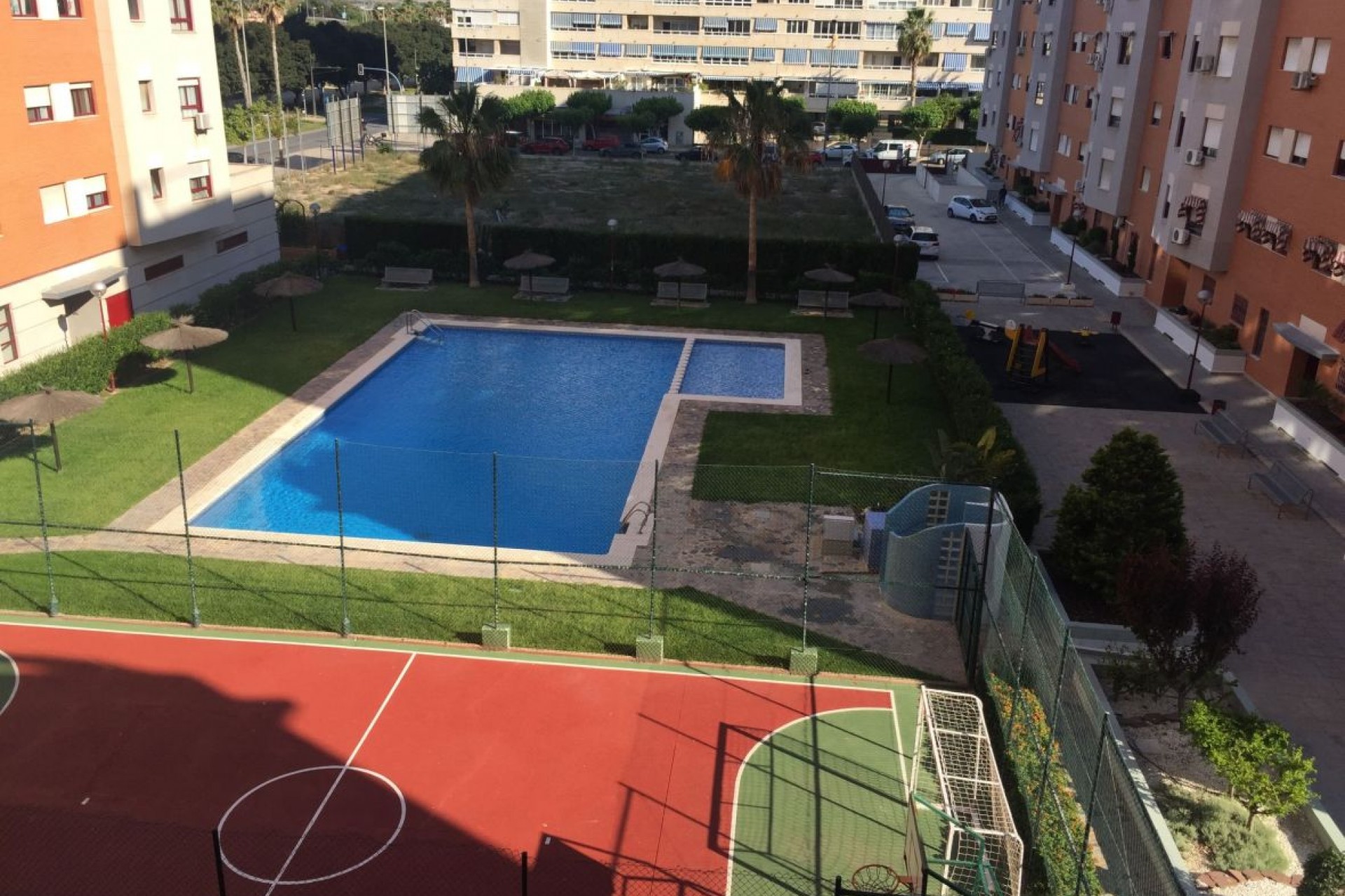 Brukt - Apartment -
Alicante - Costa Blanca