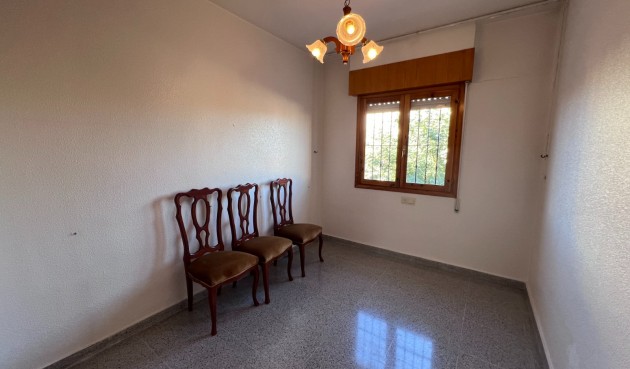 Resale - Town House -
Jacarilla - Inland